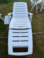 2 chaises longues, Tuin en Terras, Ligbedden, Plastic, Gebruikt