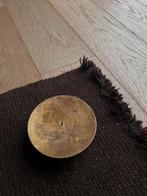 Gouden kaarsenhouder, Enlèvement