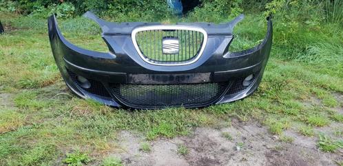 SEAT ALTEA VOORBUMPER  MODEL 2010, Auto-onderdelen, Carrosserie, Bumper, Voor, Gebruikt, Ophalen of Verzenden
