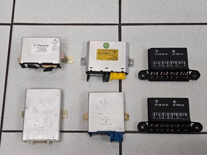 Divers Boitier de Commande et  Modules Porsche 911 & 964, Autos : Pièces & Accessoires, Électronique & Câbles, Porsche, Enlèvement ou Envoi
