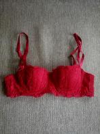 Soutien-gorge rouge 90B, Vêtements | Femmes, Sous-vêtements & Lingerie, Enlèvement ou Envoi, Rouge, Soutien-gorge