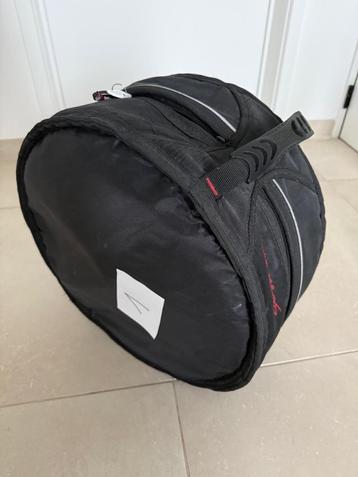 snaredrum 1 beschikbaar voor biedingen