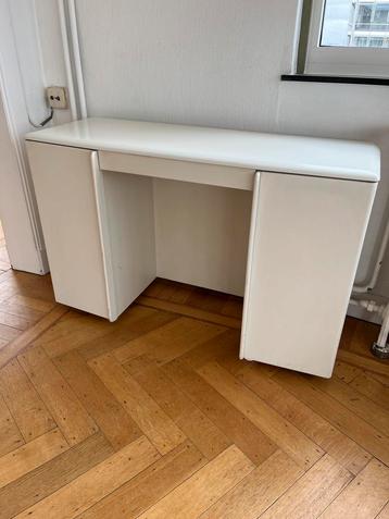 Vintage kaptafel vanity beschikbaar voor biedingen
