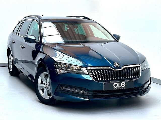 SKODA Superb Combi 1.6 TDi Ambition DSG / 1er main /, Auto's, Skoda, Bedrijf, Superb, ABS, Adaptieve lichten, Airbags, Airconditioning