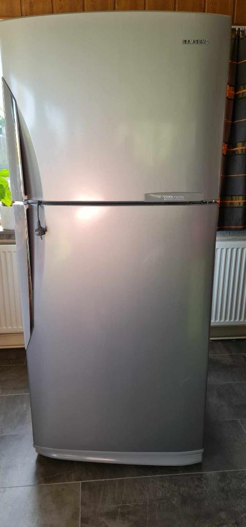 ② réfrigérateur congélateur Samsung 434L — Réfrigérateurs