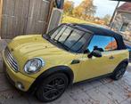 Mini Cooper  cabrio 1.6L benzine in uitstekende staat, Auto's, Overige kleuren, Cabriolet, 1600 cc, Leder en Stof