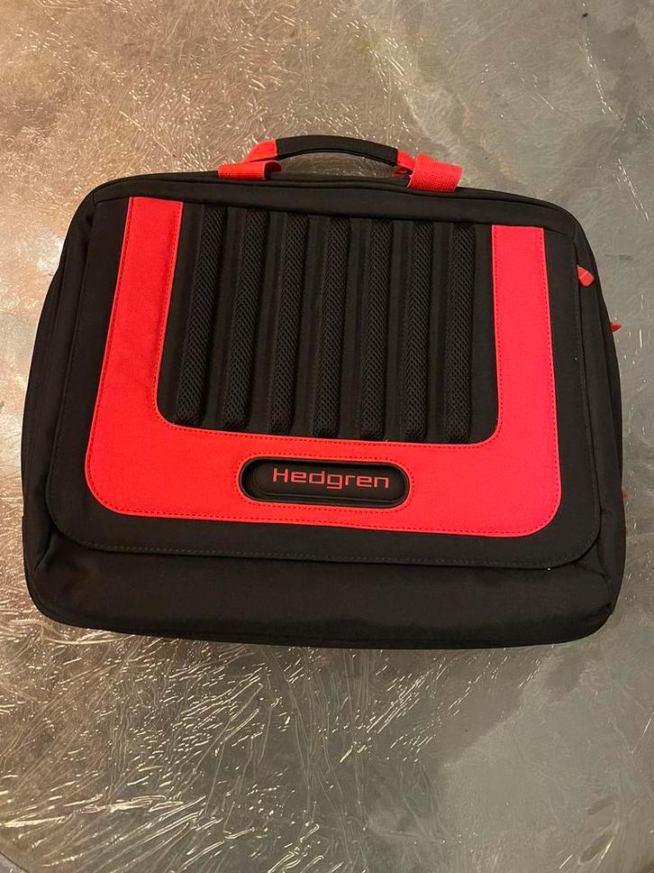 Hedgren Laptoptas – Stijlvol & Praktisch, Computers en Software, Laptoptassen, Zo goed als nieuw, Schoudertas, Ophalen