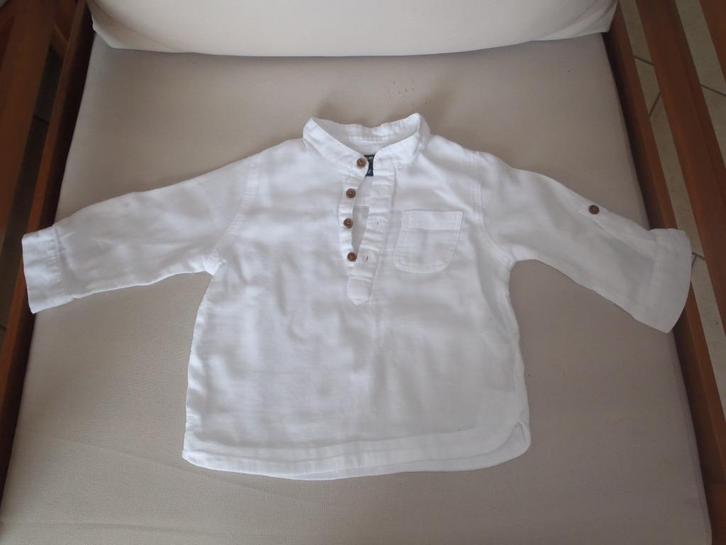 wit hemd maat 68 - Kiabi, Kinderen en Baby's, Babykleding | Maat 68, Zo goed als nieuw, Jongetje, Overhemdje of Bloesje, Ophalen of Verzenden