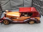 Houten auto met glanslak  , lengte 35 cm, Hobby en Vrije tijd, Ophalen of Verzenden, Zo goed als nieuw, Auto
