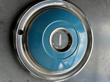 Wieldeksels Mazda 121 RX5 Cosmo Landau Coupé  beschikbaar voor biedingen