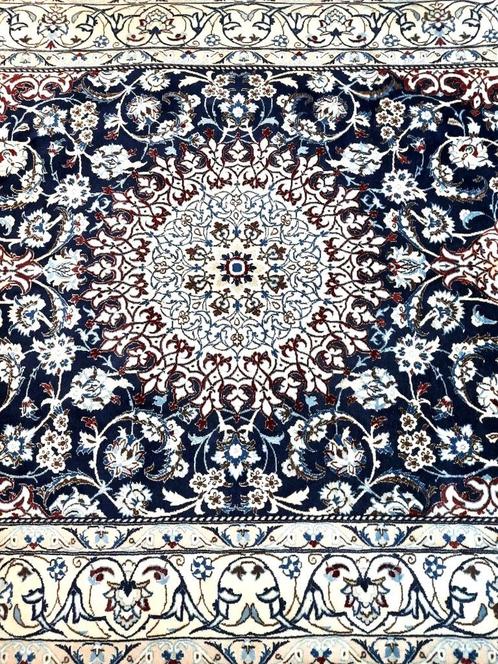Prachtige tapijt (Nain) 6La- Wol met Zijde- Geknoopt in Iran, Huis en Inrichting, Stoffering | Tapijten en Vloerkleden, Zo goed als nieuw
