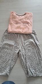 2 zachte warme pyjama's maat L, Ophalen of Verzenden, Zo goed als nieuw, Maat 42/44 (L)