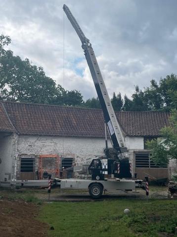 Dakwerkerskraan te huur beschikbaar voor biedingen