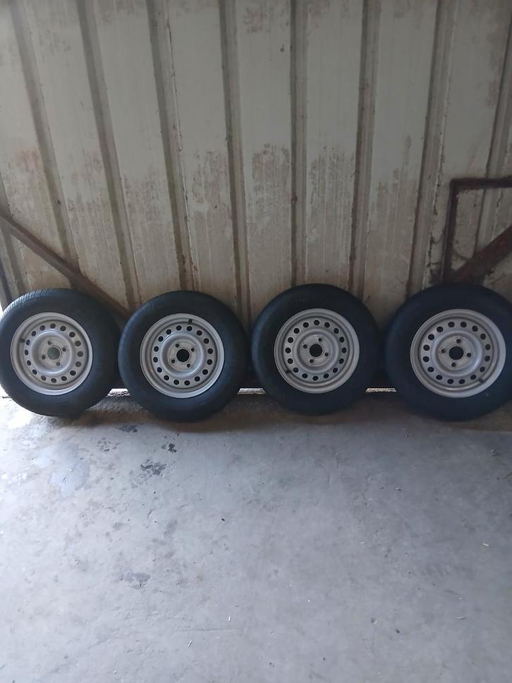 BANDEN MET VELG NIEUW maat 155/80R13 voor aanhangwagen 750kg, Auto-onderdelen, Banden en Velgen, Band(en), Ophalen