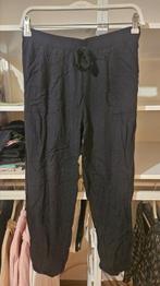 Korte broek, Maat 38/40 (M), Primark, Ophalen of Verzenden, Driekwart