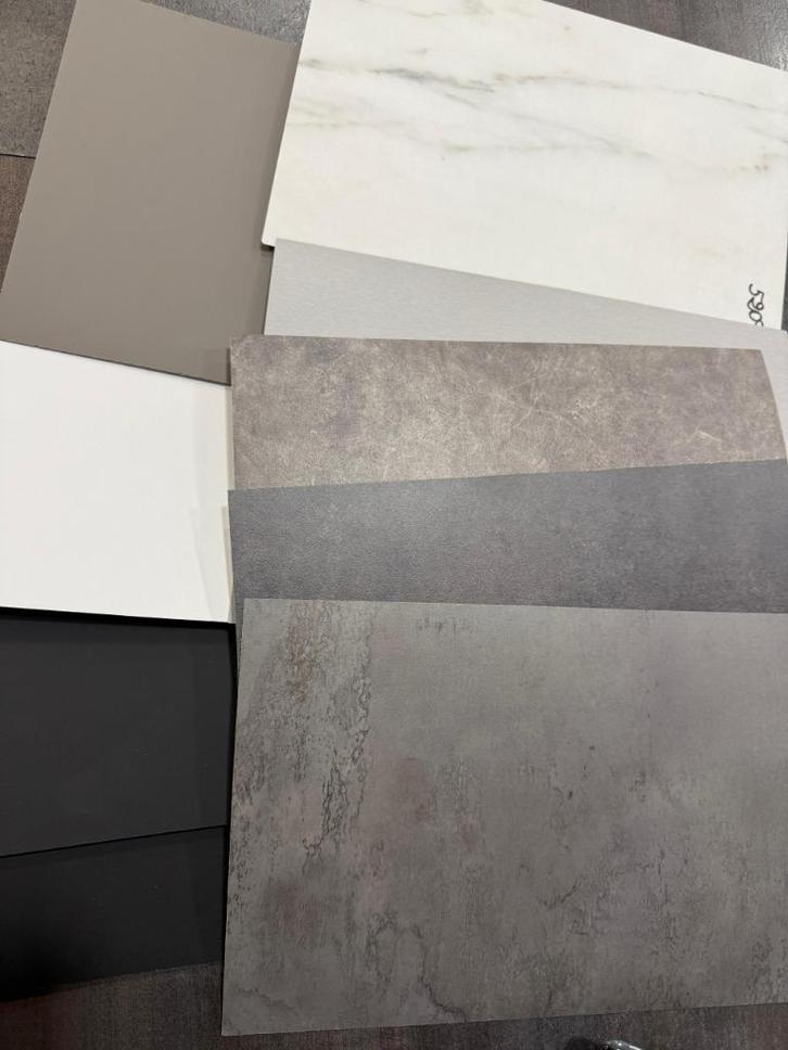 WERKBLAD IN DE KEUKEN, Huis en Inrichting, Keuken | Complete keukens, Ophalen