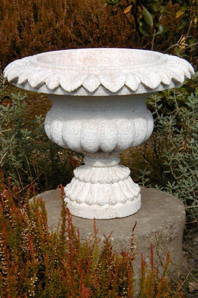 Tuindecoratie pot gekapt uit zandsteen, Tuin en Terras, Tuinvazen, Gebruikt, Ophalen