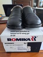 1 paires de chaussons chauds homme romika taille 42, Vêtements | Hommes, Chaussures, Comme neuf, Noir, Romika, Enlèvement ou Envoi