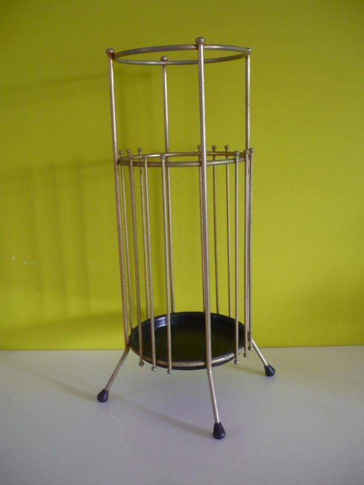 Mooie vintage paraplubak / paraplu rek / wandelstok bak, Huis en Inrichting, Woonaccessoires | Paraplubakken, Gebruikt, Metaal
