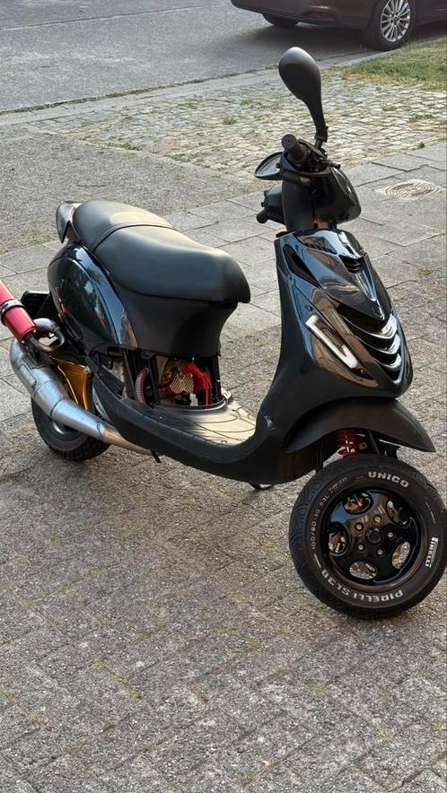 Piaggio zip A1 180cc, Fietsen en Brommers, Scooters | Piaggio, Zo goed als nieuw, Zip, Ophalen