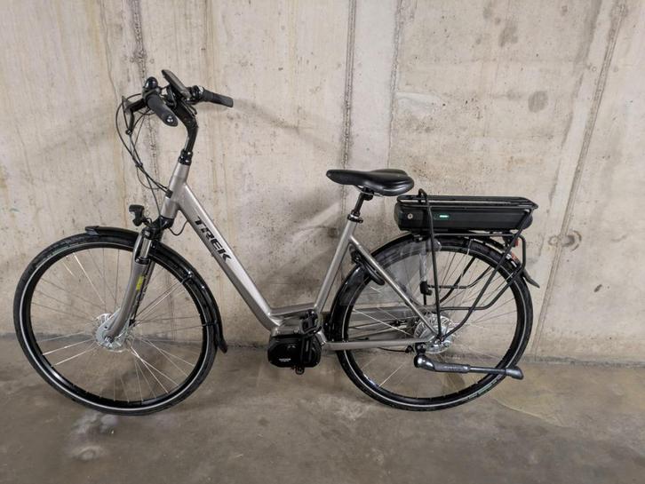 TREK LM400+ E-bike, Fietsen en Brommers, Elektrische fietsen, Gebruikt, 50 km per accu of meer, Ophalen