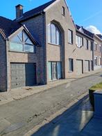 Mooie grote woning te koop in Bilzen, Immo, 200 m², Overige soorten, 260 kWh/m²/jaar, Verkoop zonder makelaar