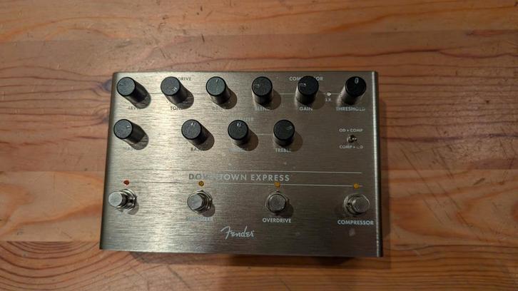 Fender Downtown Express Bass station, Muziek en Instrumenten, Effecten, Zo goed als nieuw, Equalizer, Compressor, Ophalen of Verzenden