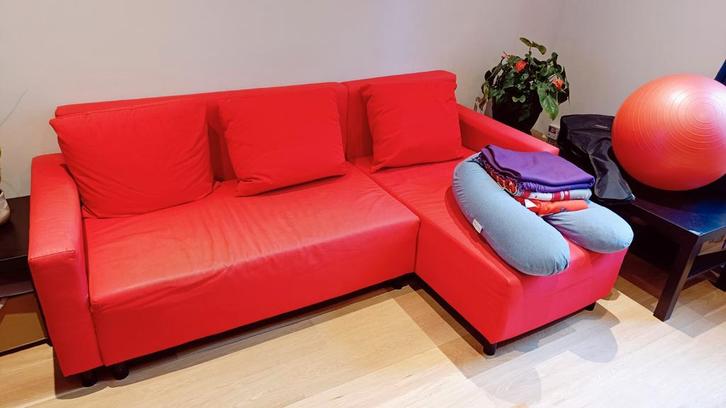 Canapé d'angle convertible rouge, Huis en Inrichting, Zetels | Zetels, Gebruikt, Hoekbank, Driepersoons, Stof, Ophalen