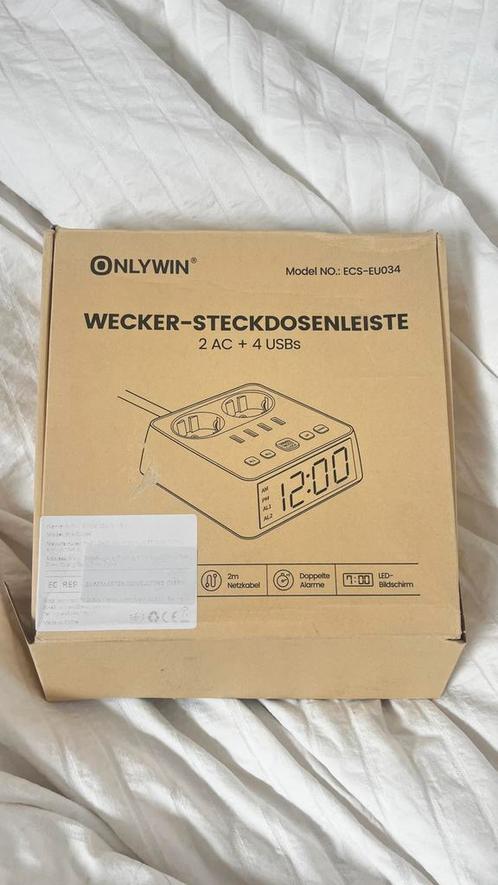 ONLYWIN Multi-Outlet Clock – 2x AC + 4x USB Ports, Computers en Software, Vintage Computers, Ophalen of Verzenden