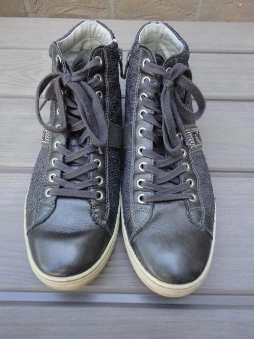 Nero Giardini Sneaker (39), Kleding | Dames, Schoenen, Zo goed als nieuw, Sneakers, Zwart, Ophalen of Verzenden