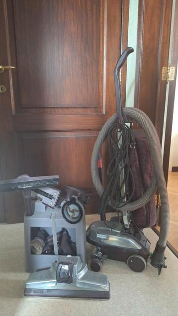 Kirby stofzuiger met accessoires  beschikbaar voor biedingen