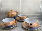 8 dessertborden, 3 theetassen,3 ondertassen en een suikerpot, Antiek en Kunst, Ophalen