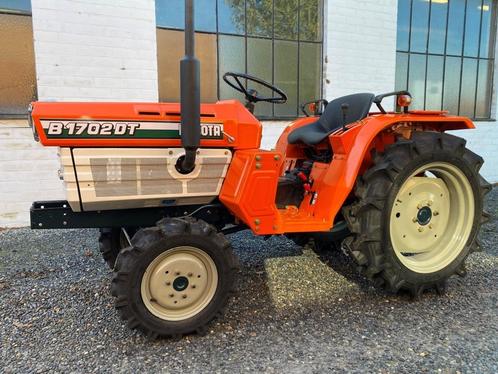 Kleine Kubota B1702 - 4x4 - waarborg - MICROTRACTORS.COM, Zakelijke goederen, Landbouw | Tractoren, tot 2500, Overige merken, tot 80 Pk