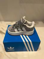 Adidas schoenen maatje 19, Kinderen en Baby's, Babykleding | Schoentjes en Sokjes, Ophalen, Adidas, Schoentjes, Jongetje of Meisje