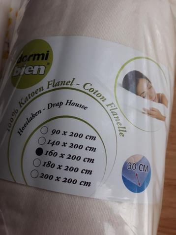 Nieuwe Flanel Hoeslakens beschikbaar voor biedingen