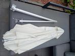 Hangparasol allu - muurbevestiging, Ophalen, 2 tot 3 meter, Zo goed als nieuw, Muurparasol