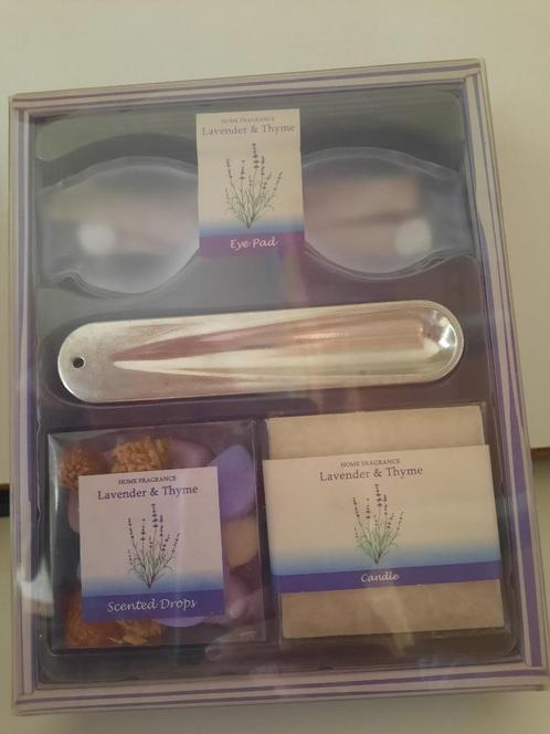 nieuwe mooie gift doos lavendel en thyme "Home Fragrance ", Handtassen en Accessoires, Uiterlijk | Lichaamsverzorging, Nieuw, Ophalen of Verzenden