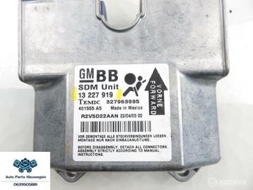 Module airbag Opel Astra H ('04-'09) 13227919 beschikbaar voor biedingen