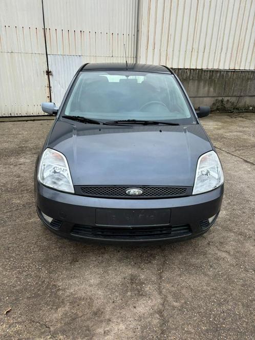 Ford fiesta 1.3 benzine Bj 2004 124500km Airco GEKEURD, Auto's, Ford, Bedrijf, Te koop, Fiësta, Airbags, Airconditioning, Alarm