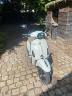 Vespa Sprint 50cc B-klasse wit, Fietsen en Brommers, Scooters | Vespa, Ophalen, Gebruikt, Overige modellen, Klasse B (45 km/u)