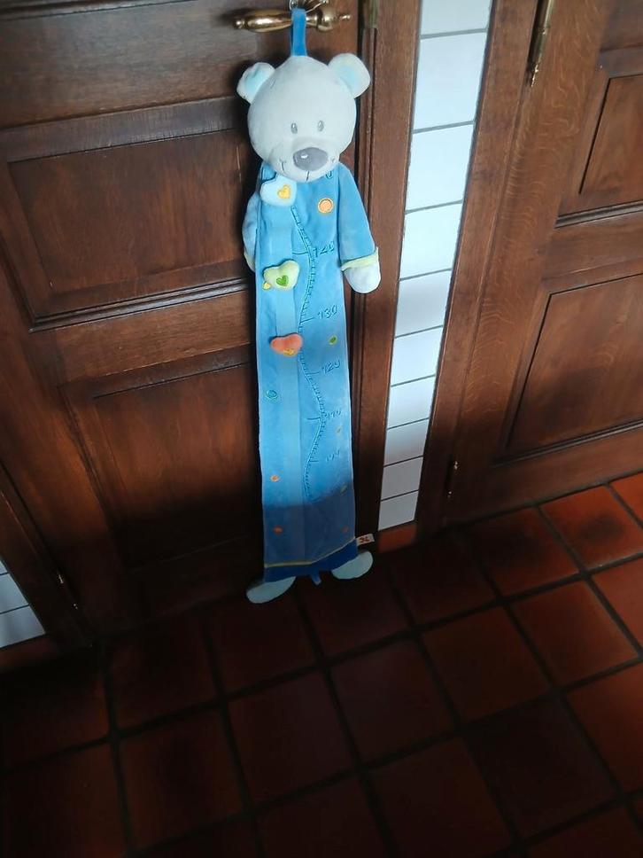 pluchen groei,met een teddybeer, Kinderen en Baby's, Kinderkamer | Inrichting en Decoratie, Zo goed als nieuw, Ophalen of Verzenden