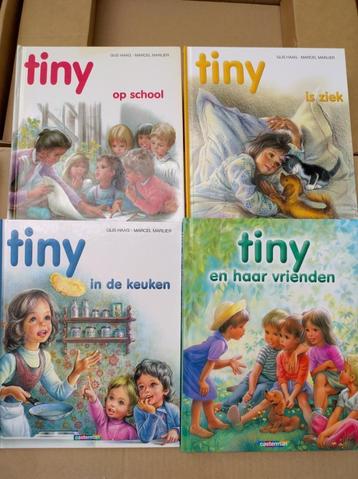 Pakketje Tiny boeken beschikbaar voor biedingen