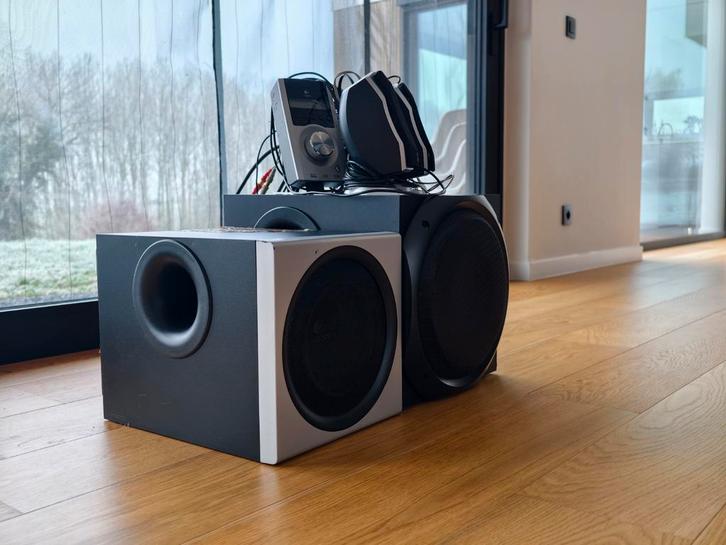 99€! Logitech Z5500 THX 5.1  Logitech Z3300 Pack ou séparé, Computers en Software, Pc speakers, Gebruikt, Ophalen