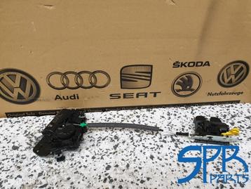 Slotmechanisme Achterklep Tiguan 5NA 3G0827887A STELMOTOR beschikbaar voor biedingen
