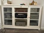 2 stuks Ikea-buffetmeubilair met ramen, Huis en Inrichting, Kasten | Vitrinekasten, Ophalen, Zo goed als nieuw