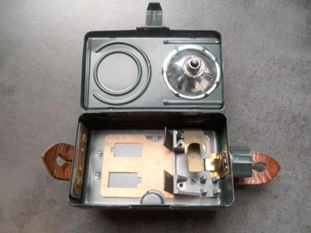 Lampe de poche allemande DAIMON Bundeswehr German, Collections, Objets militaires | Général, Envoi