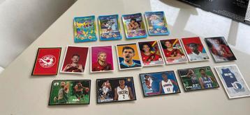 Disney kaarten en voetbal Panini Basketball beschikbaar voor biedingen