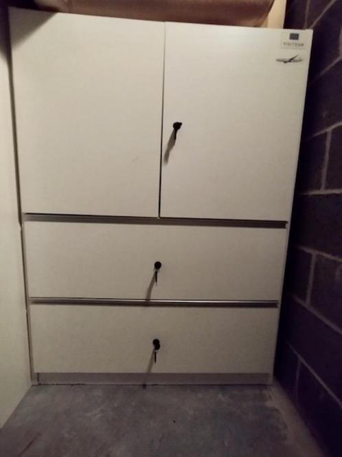 Armoire bureau rangements étagères et dossiers suspendus, Zakelijke goederen, Kantoor en Winkelinrichting | Kantoorartikelen, Meubel