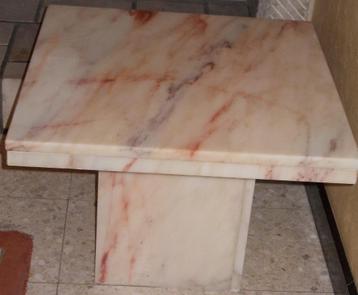 Table d'appoint en marbre