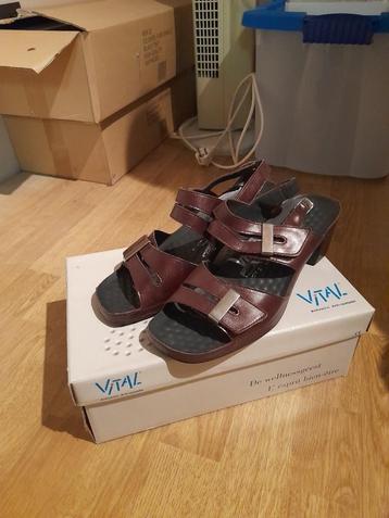 Sandalen vital nieuw maat 40 beschikbaar voor biedingen